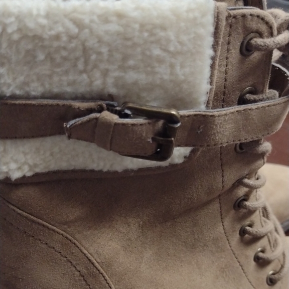 Women's Y2K Tan Ankle Boots - Picture 10 of 13